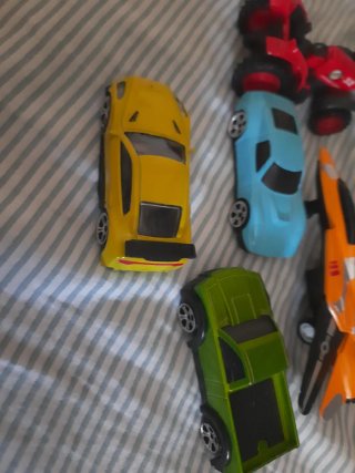 Lote de 8 coches de juguete
