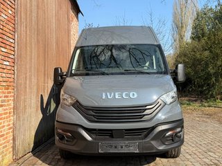 Iveco Daily 2.3 TD 35S 14 A8 V 3520LH2 12 M3