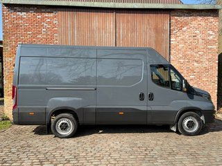 Iveco Daily 2.3 TD 35S 14 A8 V 3520LH2 12 M3