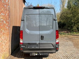 Iveco Daily 2.3 TD 35S 14 A8 V 3520LH2 12 M3