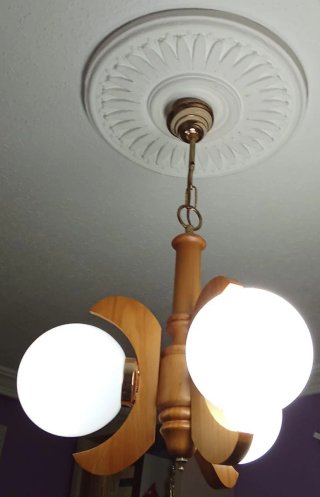 Lámpara de techo madera.l
