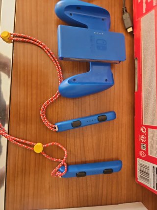 Nintendo Switch Azul Rojo - Edicio Mario Completa