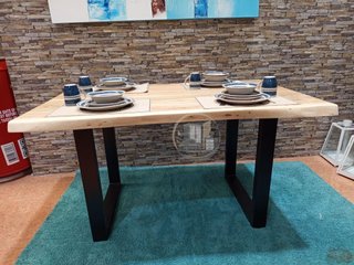Mesa de Comedor o Cocina Acacia 140cm