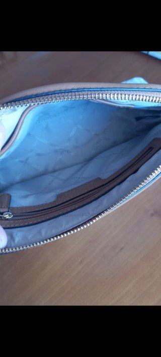 Bandolera Michael Kors Beige y Marrón