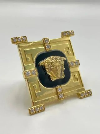 Sello Medusa Onix y Circonitas 18K