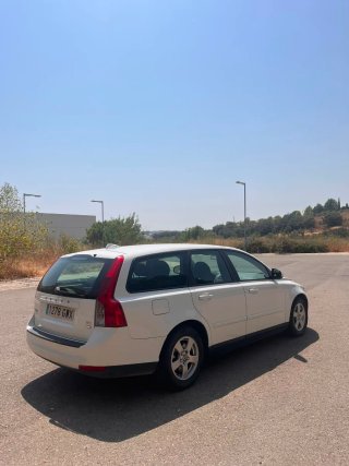 Volvo V50 2010