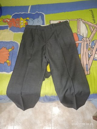 Traje de hombre gris