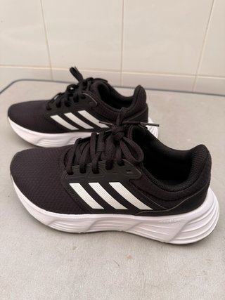 Adidas Galaxy 6