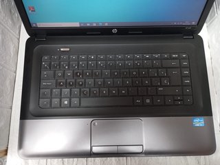 Portatil HP 650 (1867)