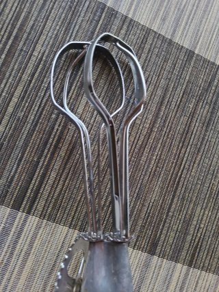 Batidora Manual Vintage marca Bermar