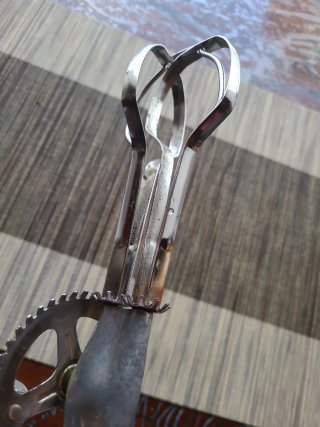 Batidora Manual Vintage marca Bermar