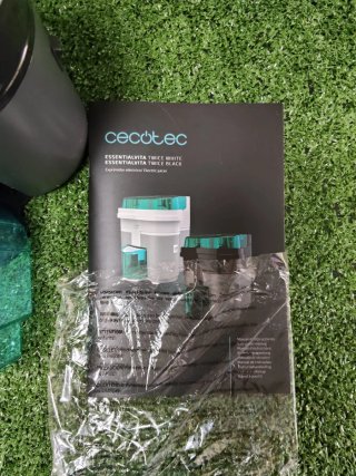 Cecotec Essential Vita Twice Black Exprimidor
