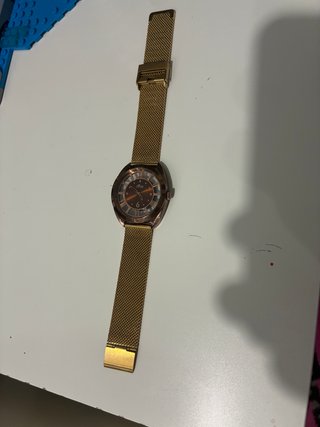 Reloj Lotus Dorado y Marrón