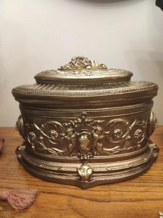 Joyero Vintage Poliresina Dorado
