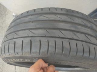 Neumáticos 215/40 ZR18