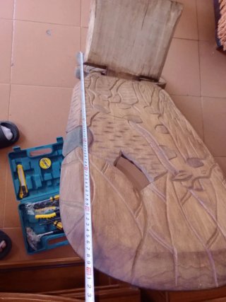 Sillas africanas de madera tallada