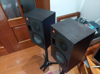 Altavoces JBL Studio Monitor 4406 Negros