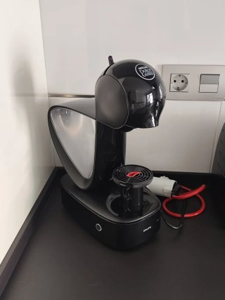 Cafetera Krups Dolce Gusto Negra