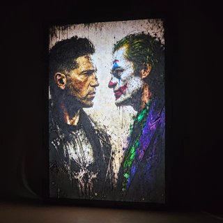 Lámpara LED Doble Imagen Punisher vs Joker