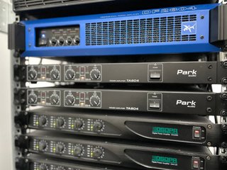 Instalaciones de sonido Park Audio para negocios.