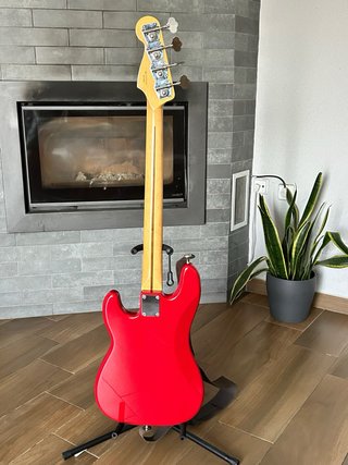 Bajo Fender Vintera 50s Precision Bass