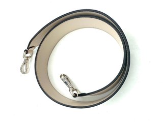 Correa Fendi Vitello Dolce Beige