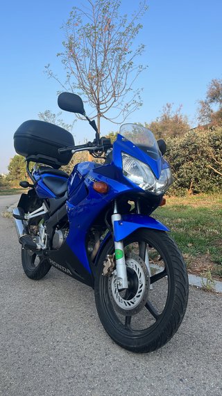 HONDA CBR125R 2006