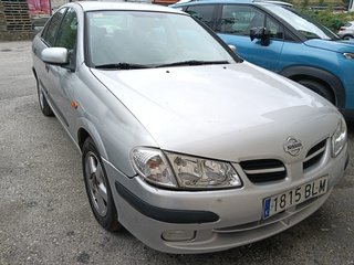 Nissan Almera 2001
