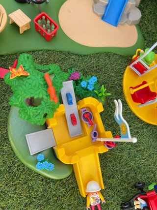 Playmobil City Life Parque Infantil Caja