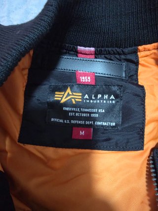 Chaqueta Alpha Industries Negra Talla M