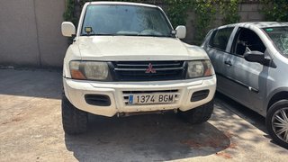 Mitsubishi Montero 2001