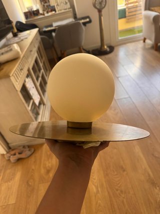 Lámpara de techo diseño esfera dorada