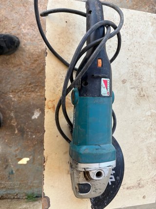 Radial Makita
