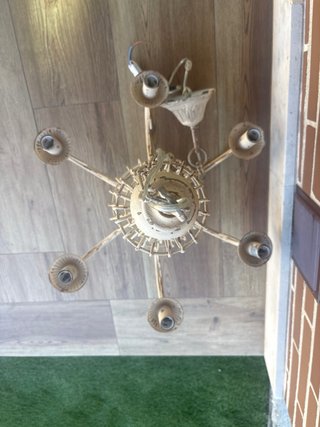 Lámpara de salón vintage nueva.