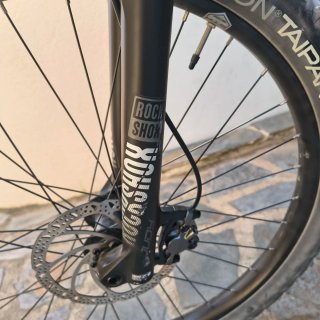 Bicicleta eléctrica montaña