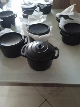 Mini pentole in metallo nero 12 pezzi
