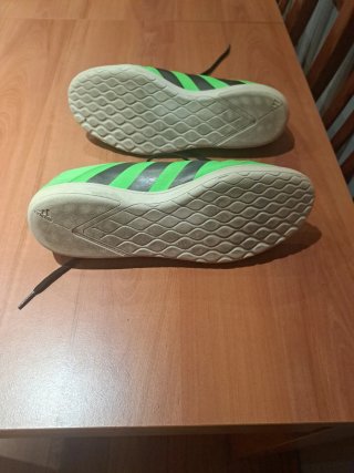 Zapatillas Adidas Verdes y Negras