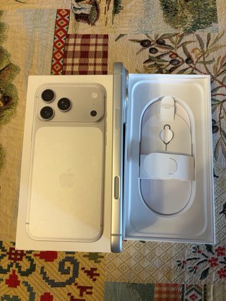 iPhone 17 Pro Max 256GB Blanco PERFECTO ESTADO