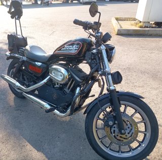 Harley Davidson Sportster 883 XLR.