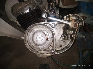 Derbi Antorcha Escape y motor.