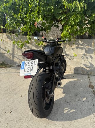 Yamaha MT-07 Negra