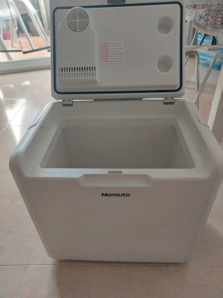 Nevera termoeléctrica
