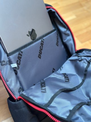 Mochila Ducati Redline B5 OGIO Edición Limitada