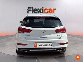 Hyundai i30 1.5 DPI Essence