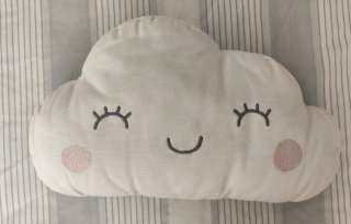 Cojín Nube Decorativo