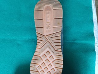 Zapatillas Munich grises y naranjas