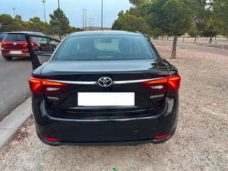 Toyota Avensis 2017