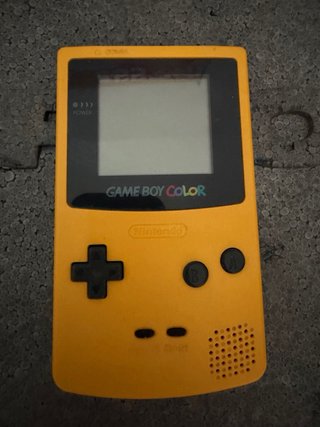 Nintendo Game Boy Color Amarilla