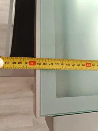 Mesa y sillas comedor cristal y metal