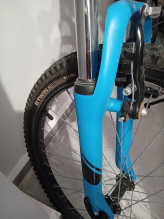 Bicicleta  BTWIN  Rockrider 24 Azul